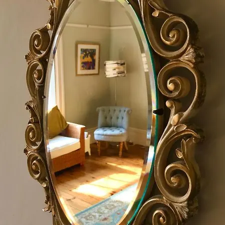 Bed & Breakfast The Old Parsonage 5*