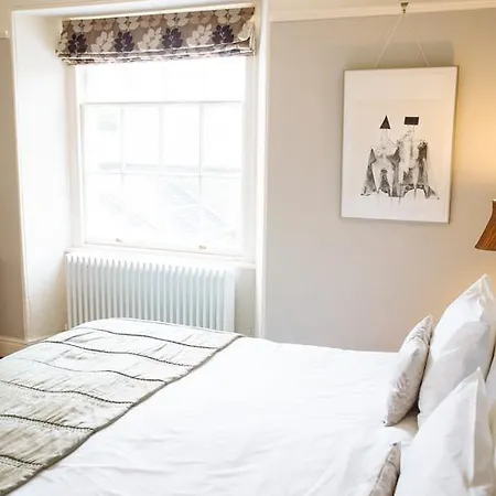 The Old Parsonage 5*